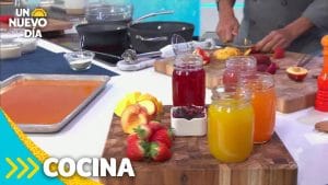 Cómo hacer gelatina de frutas casera