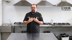 origen histórico de Cómo se elabora el gazpacho andaluz paso a paso