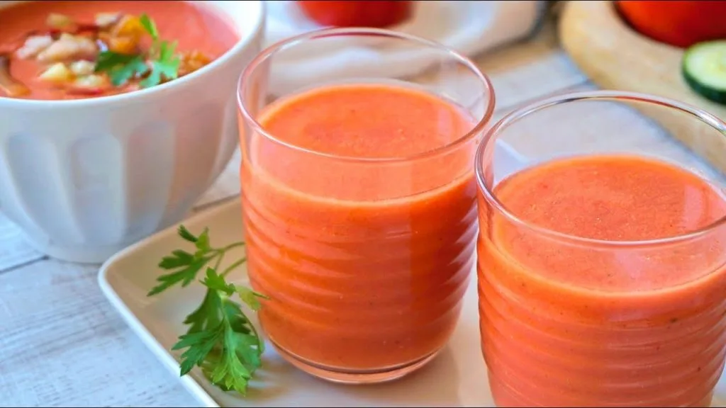 como-servir-en-eventos-Como-se-elabora-el-gazpacho-andaluz-paso-a-paso - Recetitas.Com cómo servir en eventos Cómo se elabora el gazpacho andaluz paso a paso